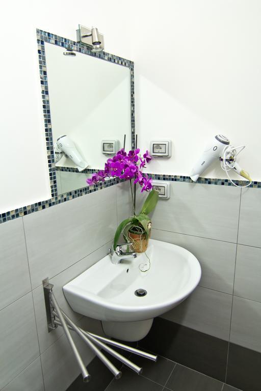 B&B Tifeo Villafranca Tirrena Kültér fotó