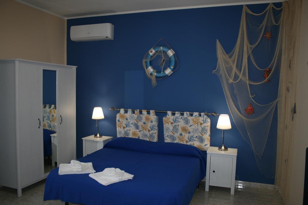 B&B Tifeo Villafranca Tirrena Kültér fotó